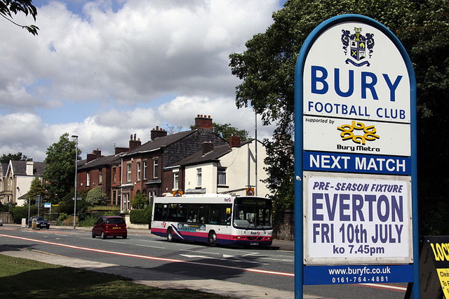 Ausschluss des Bury Football Club aus der Football League und was passiert mit der Gigg Lane?
