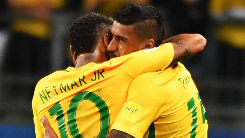 Der brasilianische Star gibt zu, dass er sich über die Rückkehr zu Barca "freuen" würde Die besten Fußballmomente der Welt