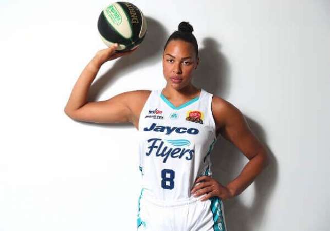 Top 10 der heißesten WNBA-Spieler der Basketballwelt