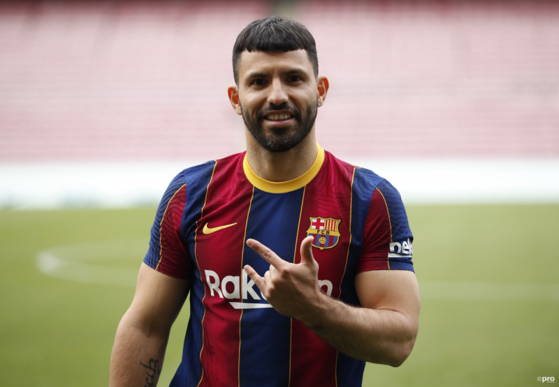 Agüero WIRD trotz Messis Abgang bei Barcelona bleiben