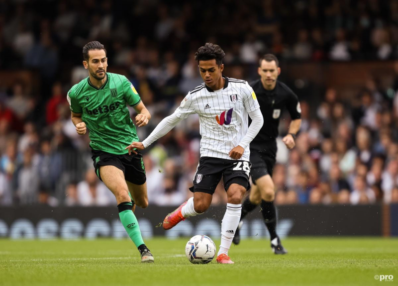 Wer ist Fabio Carvalho? Der 19-jährige Fulham-Star wird mit Real Madrid in Verbindung gebracht Die besten Fußballmomente der Welt