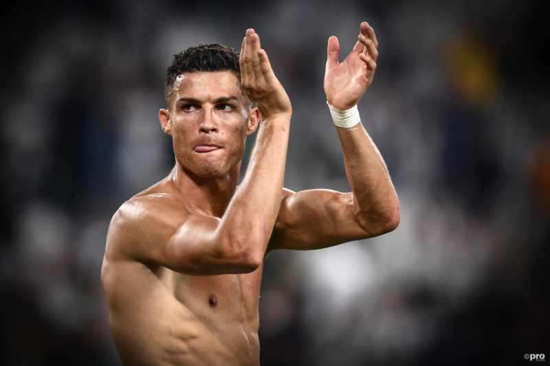 Chiellini gibt zu, dass Juventus für Ronaldos Abgang bezahlt hat Die besten Fußballmomente der Welt