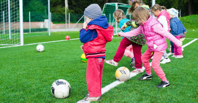 15 beste Fußballschuhe für Kinder 2021 |