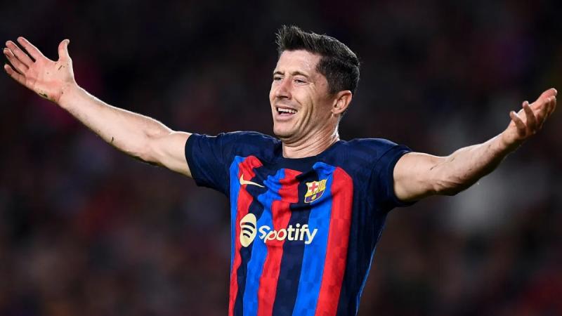 Lewandowski fordert Wechsel bei Barcelona Die besten Fußballmomente der Welt