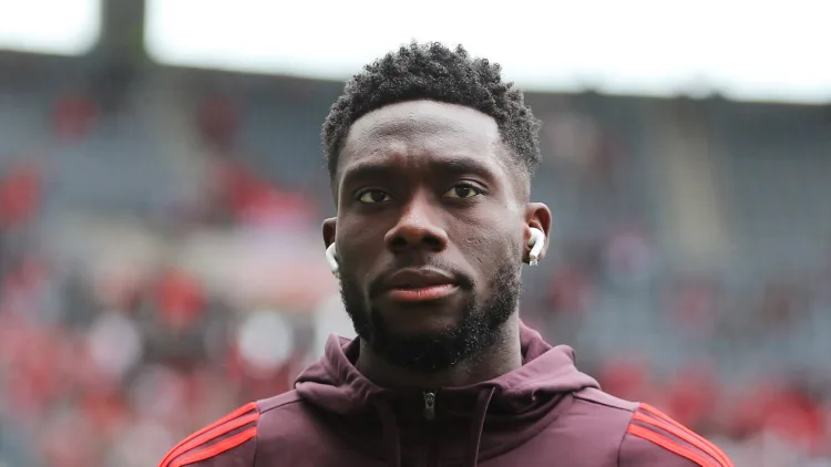 Bayern trifft Entscheidung zu Alphonso Davies, die Real Madrid VERWIRREN wird